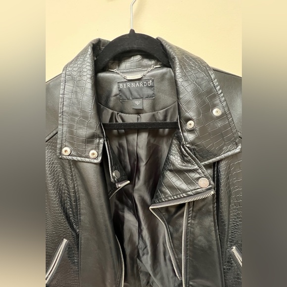 Bernardo polyurethane leather Jacket - Picture 8 of 9